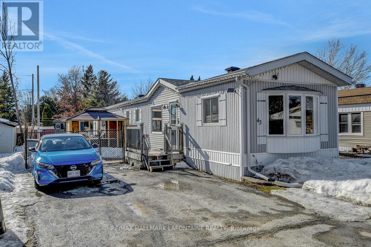 3535 St Joseph Boulevard, Ottawa, ON, K1C1T1