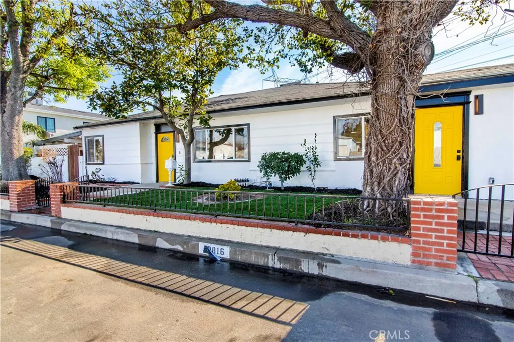 Additional image 26 of 10816 Calvert St, North Hollywood, CA 91606