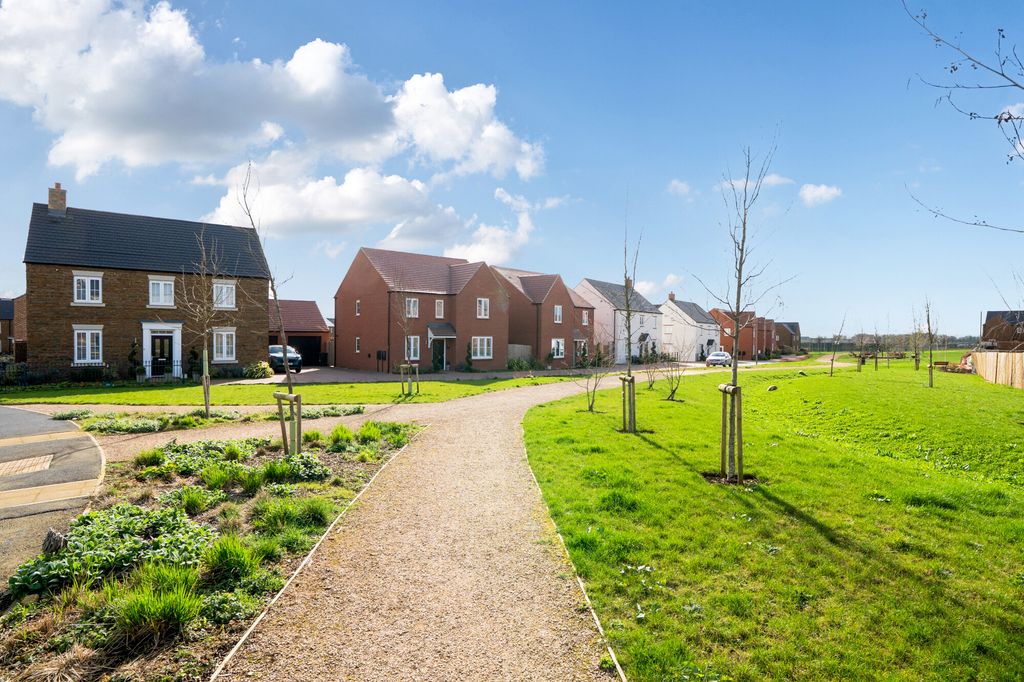 Additional image 13 of 4 bed detached house for saleBowlers Close, Banbury OX16