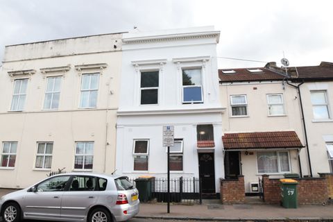 Maryland Road, London E15, Studio to rent