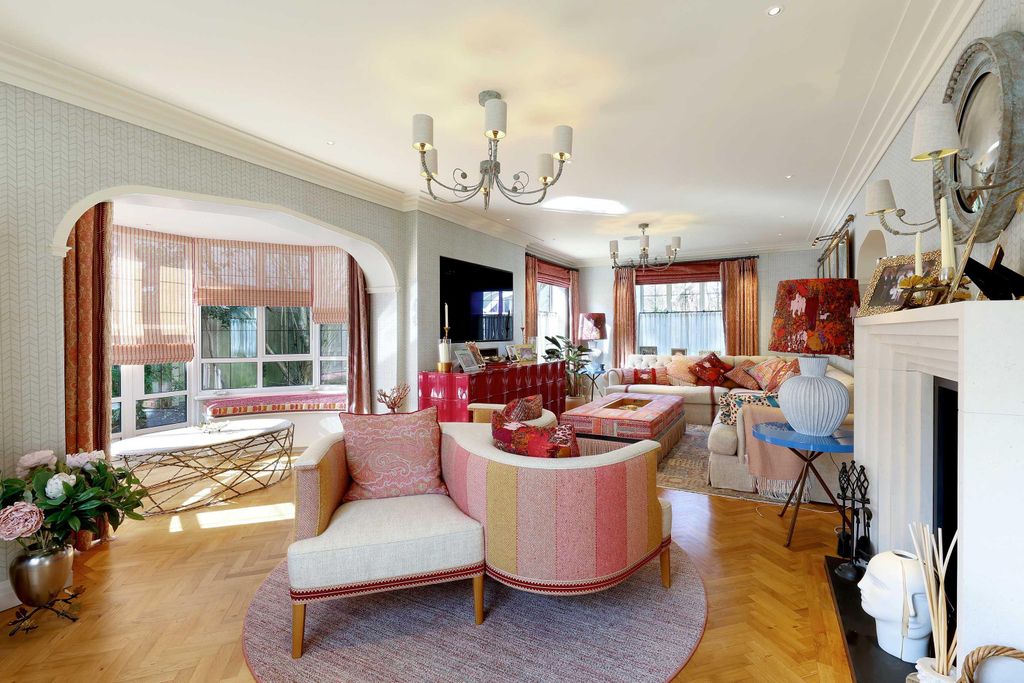Additional image 2 of 5 bed detached house for saleShootersway Lane, Berkhamsted, Hertfordshire HP4