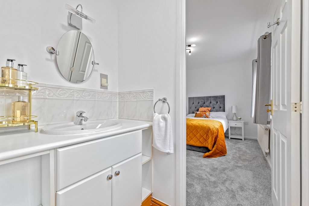 Additional image 30 of 4 bed detached house for saleBrunel Drive, Biggleswade SG18