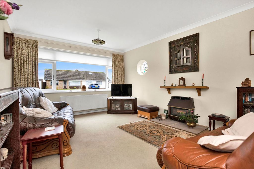 Additional image 8 of 3 bed bungalow for saleBramble Hill, Alresford, Hampshire SO24