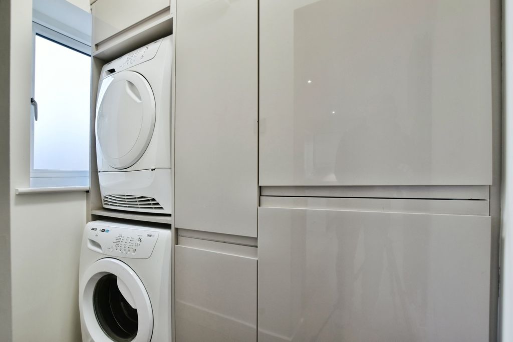 Additional image 9 of 3 bed semi-detached house for saleCrescent Road, Alderley Edge, Cheshire SK9