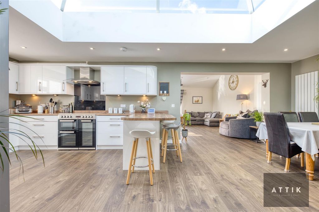 Additional image 16 of 3 bed detached bungalow for saleBlyford Lane, Wenhaston, Halesworth IP19