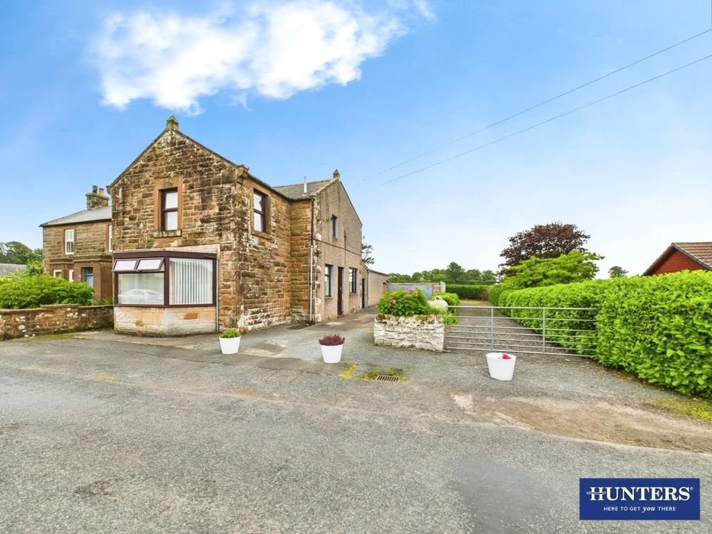3 bed semi-detached house for saleDrumarrin House, Eaglesfield, Lockerbie DG11