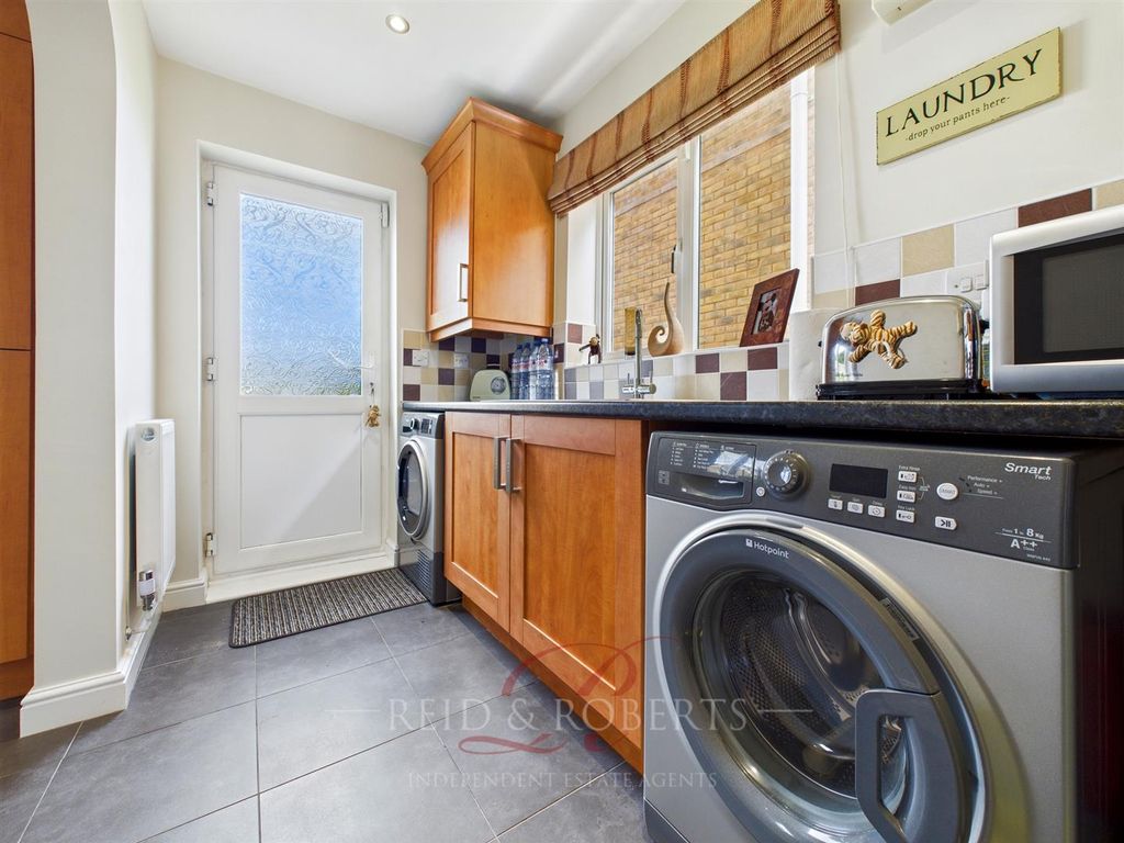 Additional image 8 of 4 bed detached house for saleYr Aber, Holywell CH8