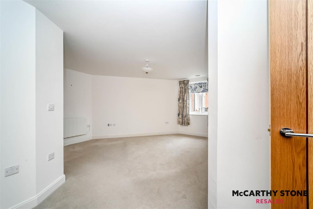 Additional image 10 of 2 bed flat for saleMiller Place, High View, Bedford MK41