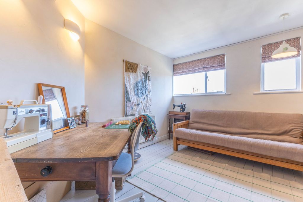 Additional image 12 of 2 bed flat for sale38B Greenside, Kendal LA9
