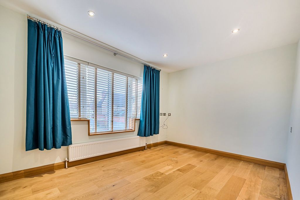 Additional image 31 of 4 bed detached house for saleNorthcourt Avenue, Reading RG2