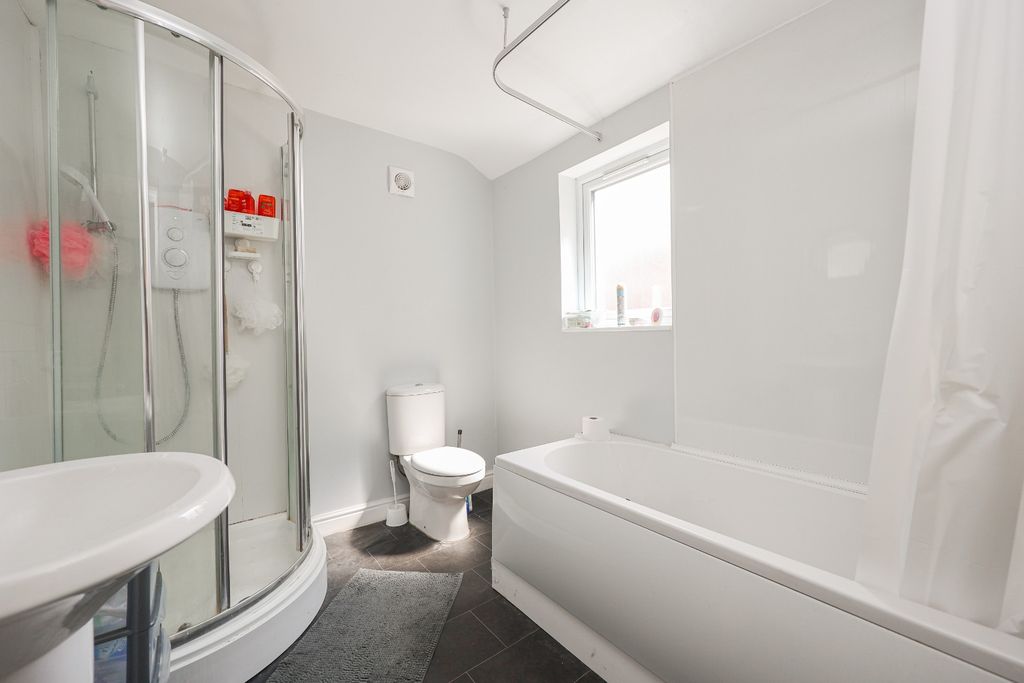 Additional image 8 of 4 bed terraced house for saleScorer Street, Lincoln, Lincolnshire LN5