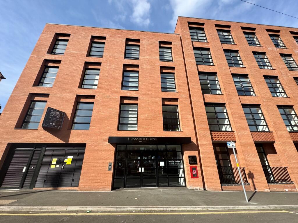 Gunsmith House, B4