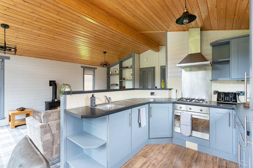 Additional image 3 of 2 bed lodge for salePitch : Tmtm01004, Aberfeldy PH15