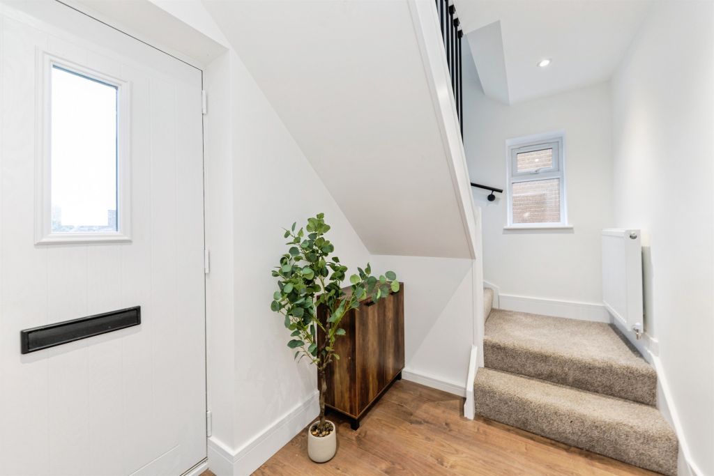 Additional image 9 of 3 bed semi-detached house for saleChiltern Road, Baldock SG7
