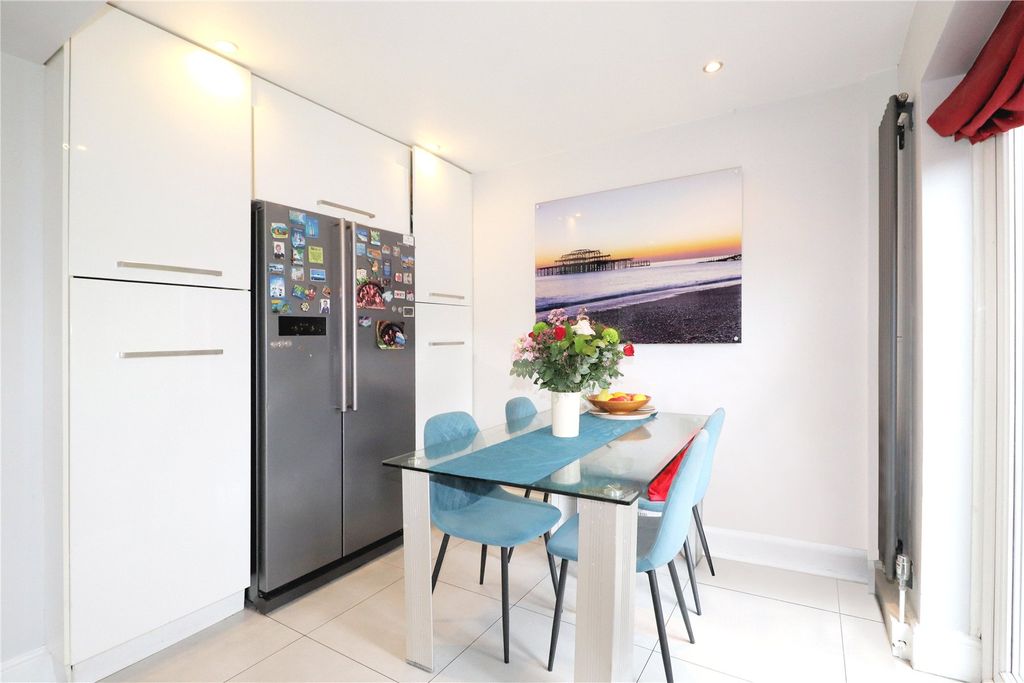 Additional image 4 of 3 bed semi-detached house for saleWoking, Surrey GU21
