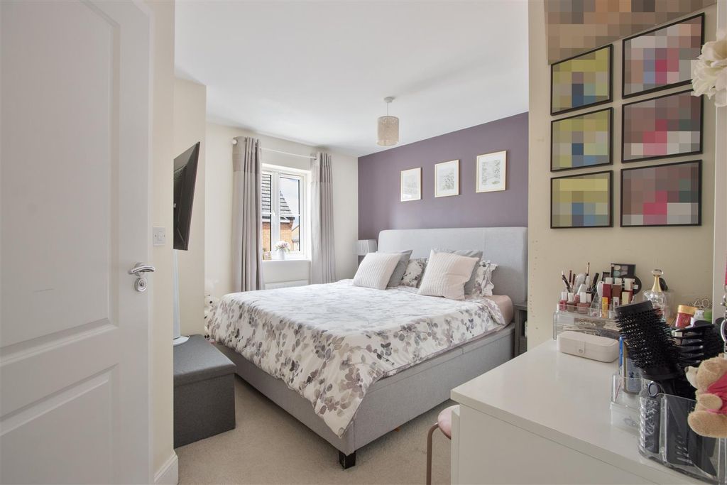 Additional image 7 of 3 bed detached house for saleRugby Drive, Chesterfield S41