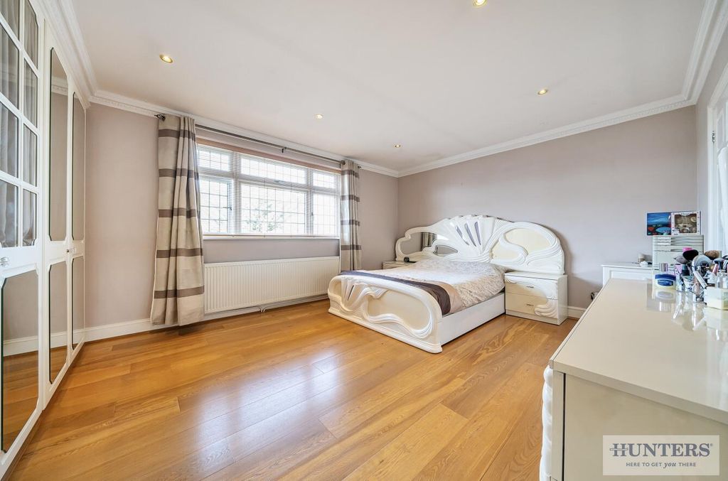 Additional image 16 of 5 bed detached house for saleMayplace Road East, Bexleyheath DA7