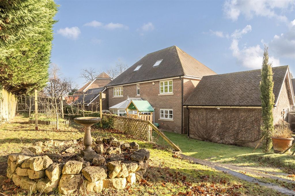 Additional image 12 of 5 bed detached house for saleChipstead Way, Banstead SM7