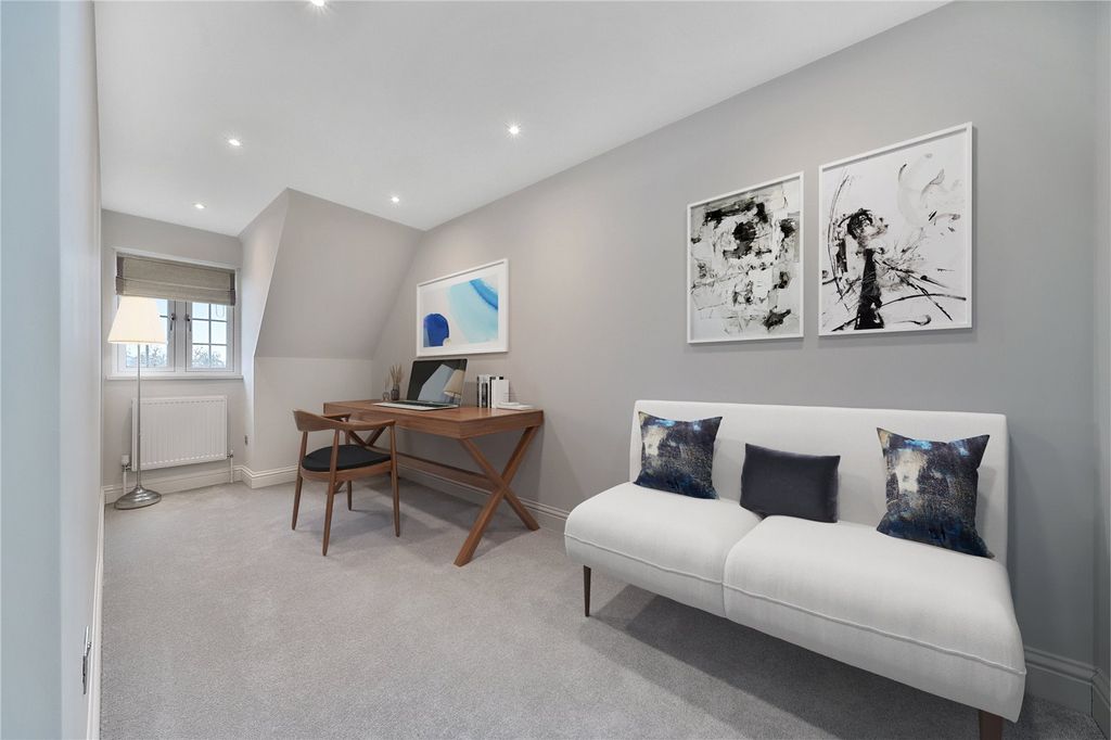 Additional image 7 of 2 bed flat for saleBromley Road, Beckenham BR3
