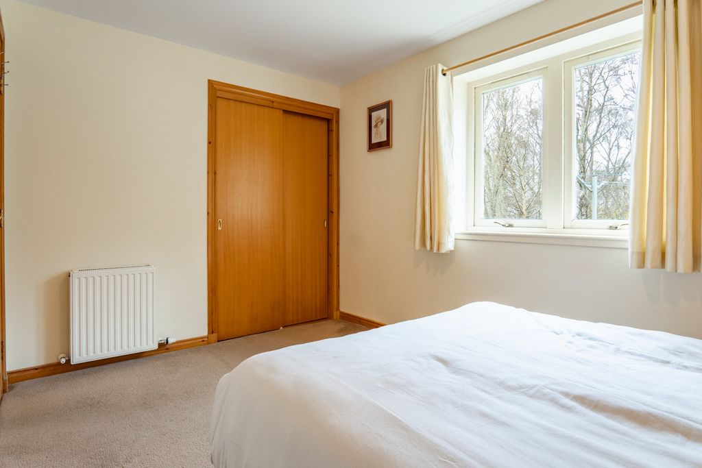 Additional image 17 of 2 bed flat for saleAdmirals Court, Inverness IV2