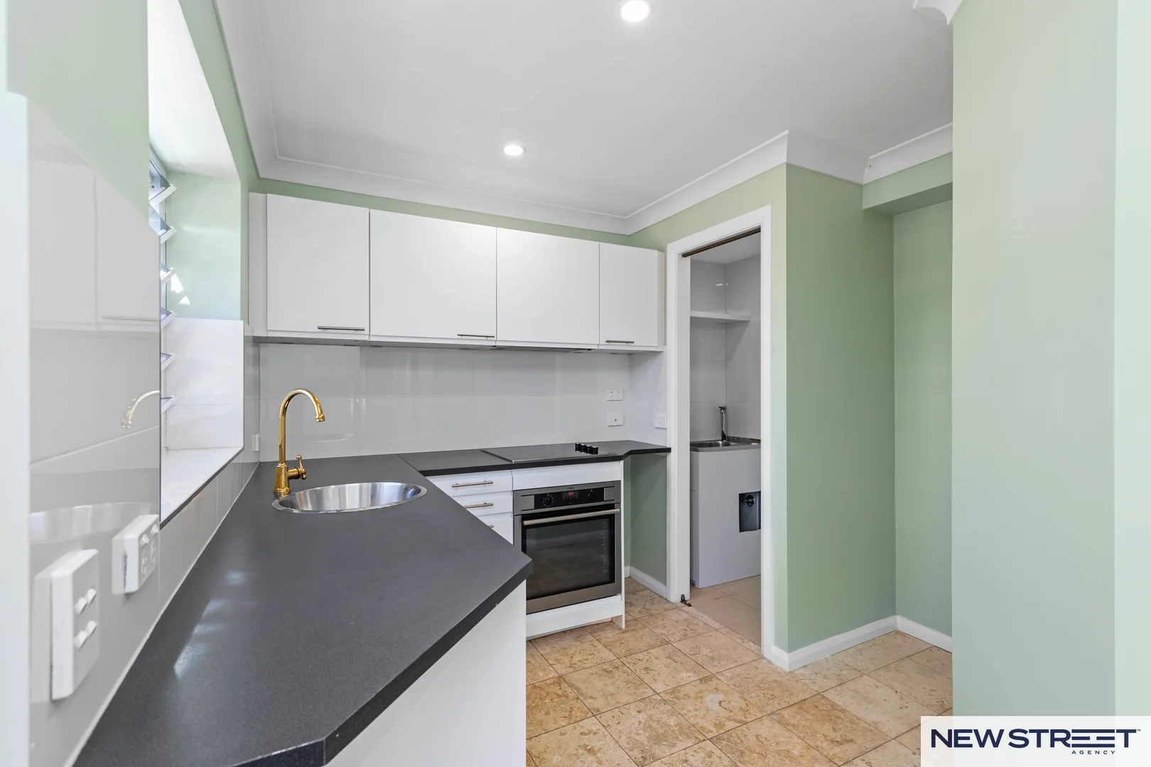 Additional image 3 of 671a Pacific Highway, Belmont NSW 2280