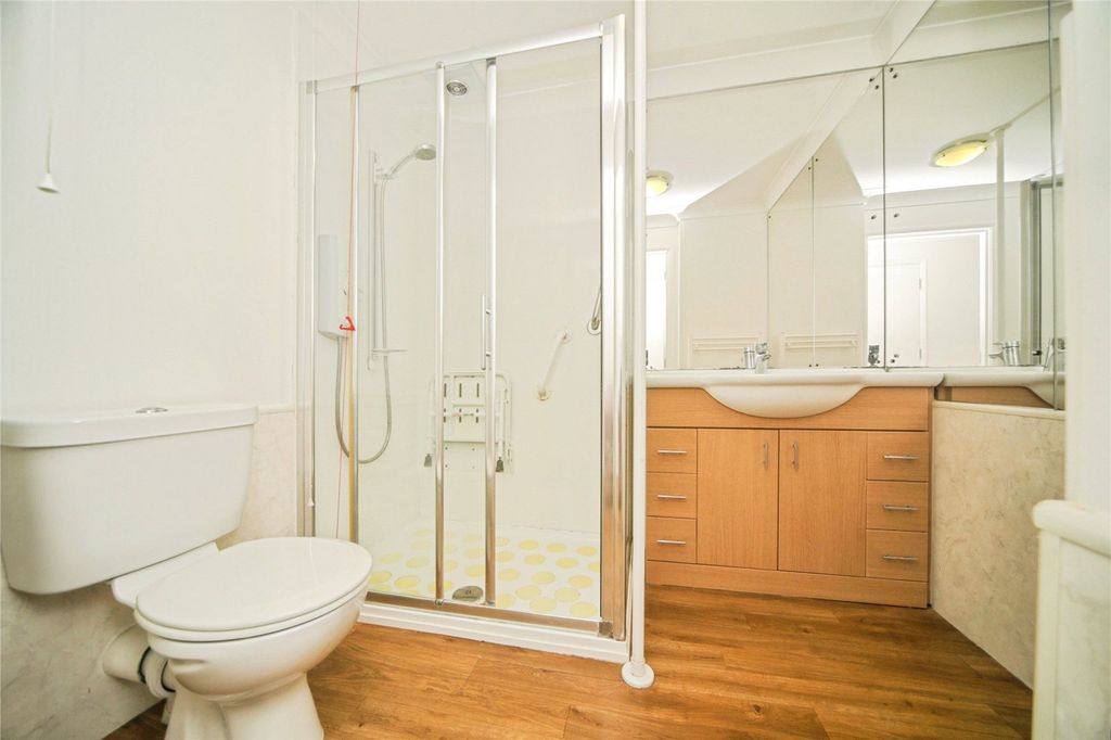 Additional image 7 of 1 bed flat for saleElmhurst Court, Woodbridge IP12