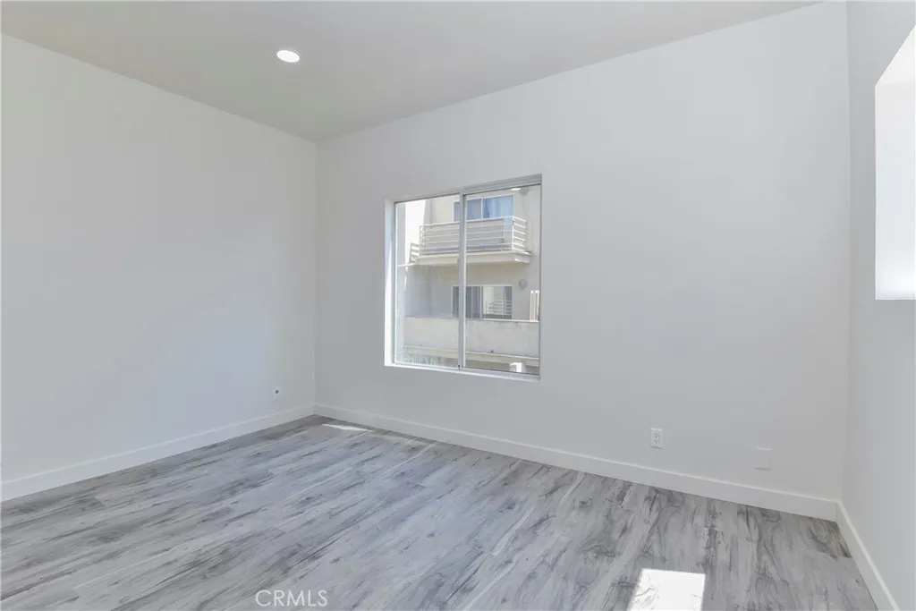 Additional image 21 of 2915 Montrose Avenue Unit 525, Glendale, CA 91214