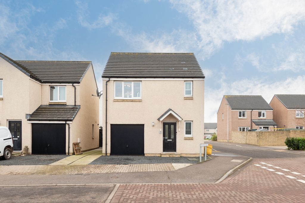 3 bed detached house for saleDoug Ford Street, Arbroath DD11