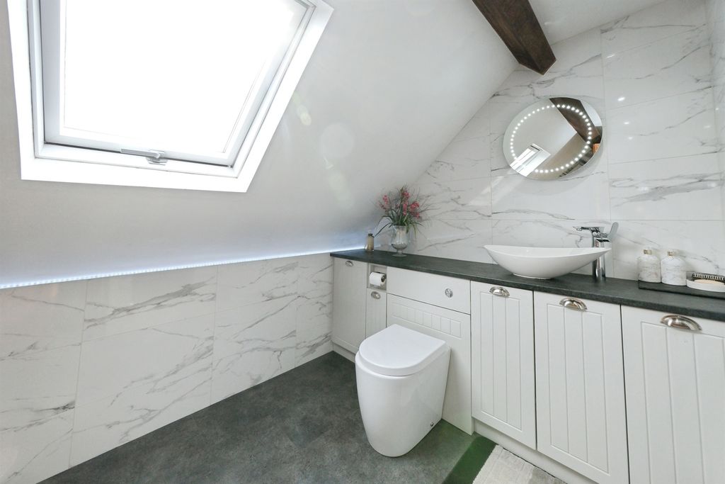 Additional image 15 of 3 bed barn conversion for saleBrooklet Farm, Castle Donington, Derby DE74