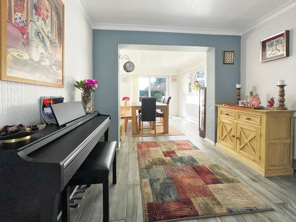 Additional image 4 of 3 bed semi-detached house for salePomeroy Close, Amersham HP7