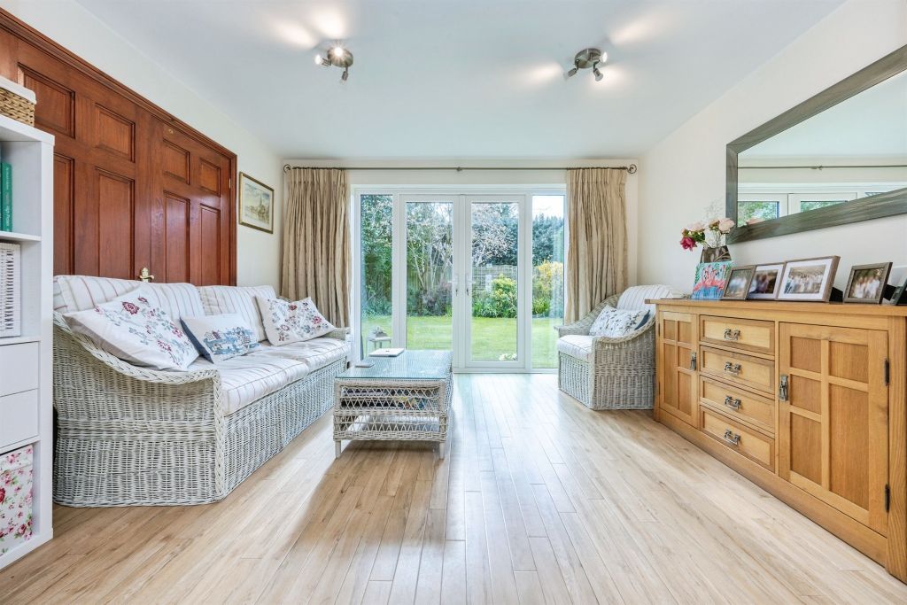Additional image 4 of 4 bed detached house for saleSchool Lane, Weston Turville, Aylesbury HP22