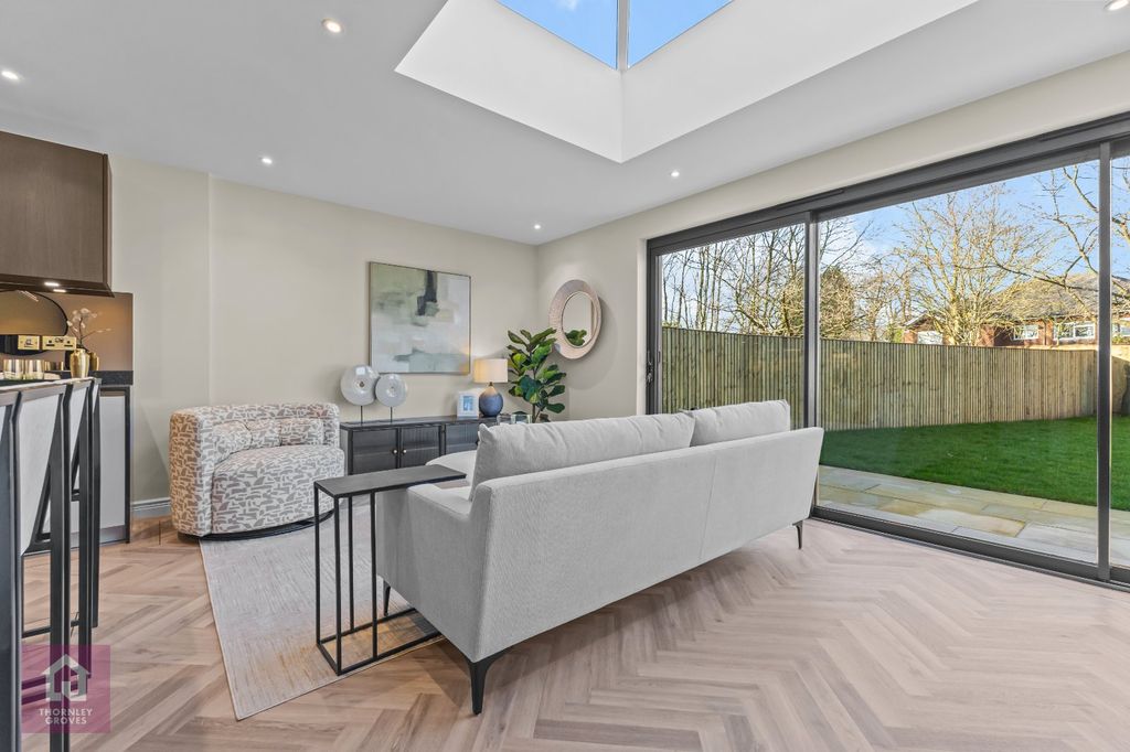 Additional image 7 of 5 bed semi-detached house for saleBrentwood Crescent, Altrincham WA14