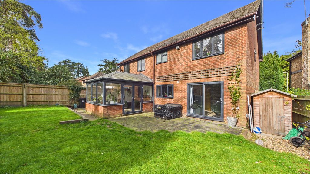 Additional image 2 of 6 bed detached house for saleBagshot, Surrey GU19