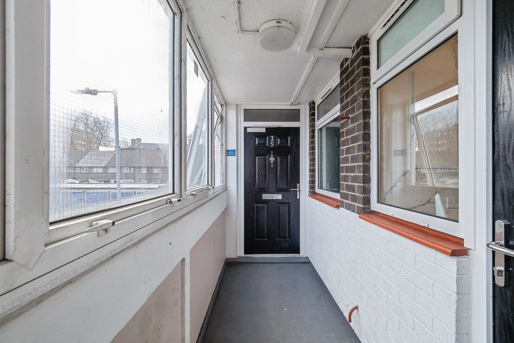 Additional image 12 of 2 bed flat for saleMelville Street, Hull HU1