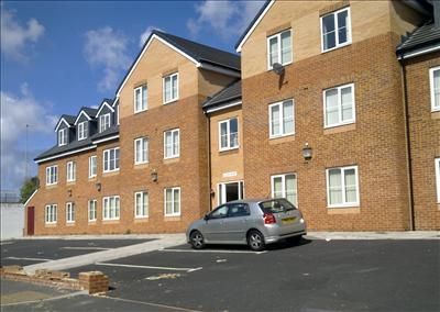 2 bed flat for saleLytton House, Middlesbrough TS4 photo 3