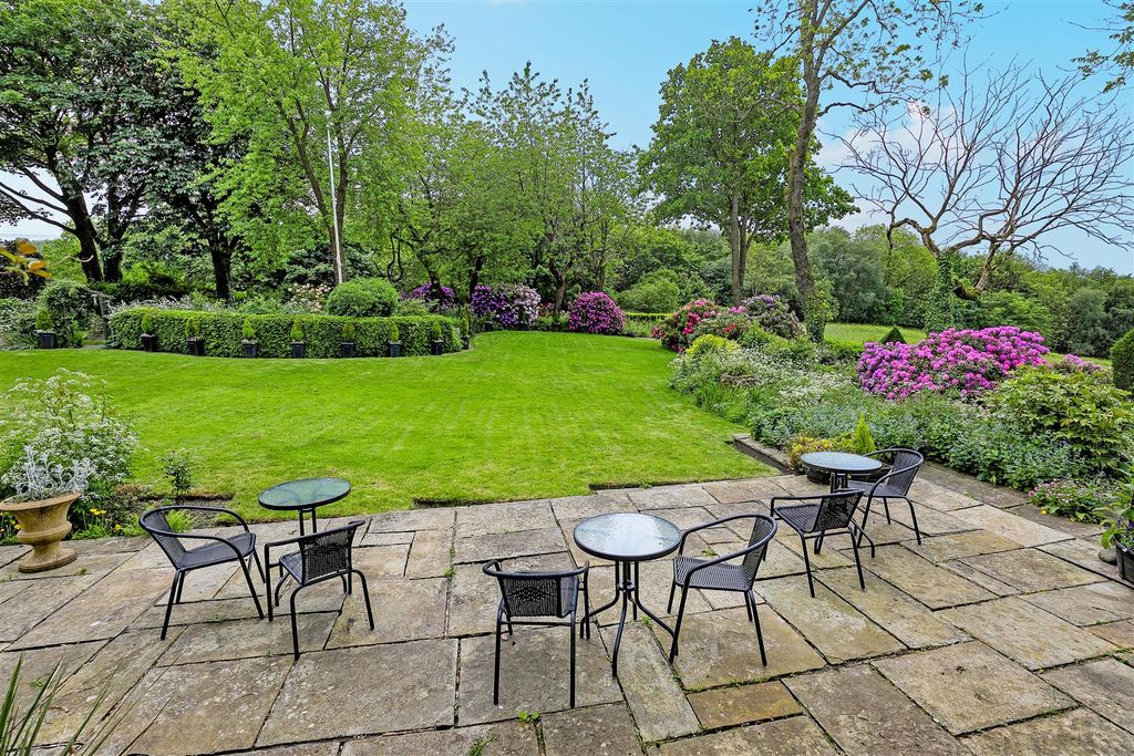 Additional image 67 of 4 bed country house for saleWesterhill House, Westerhill, Ashton-Under-Lyne OL7