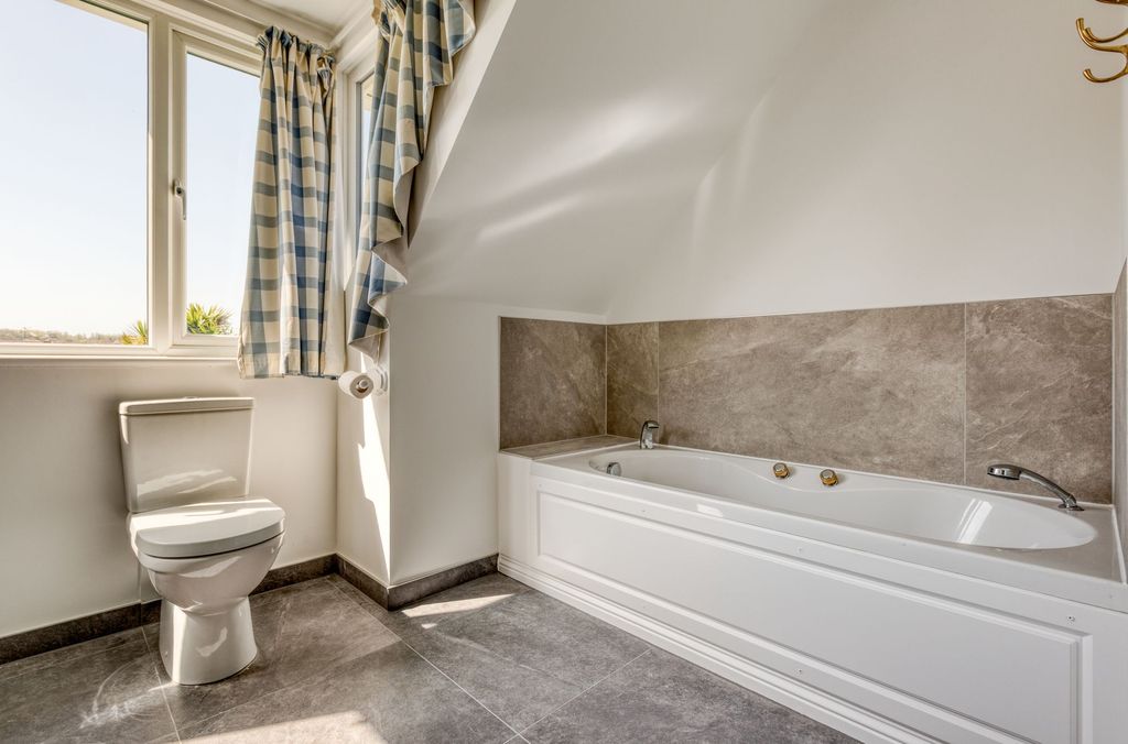 Additional image 28 of 5 bed detached house for saleBelle Hougue Avenue, Grouville JE3