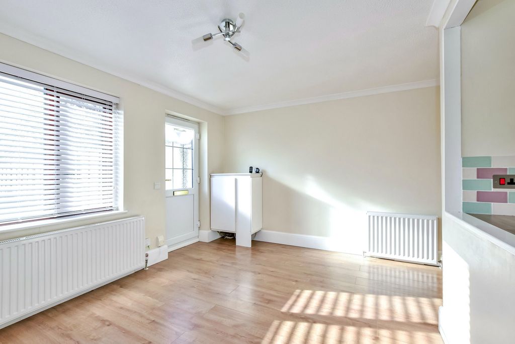 Additional image 2 of 1 bed maisonette for saleDe Havilland Way, Abbots Langley WD5