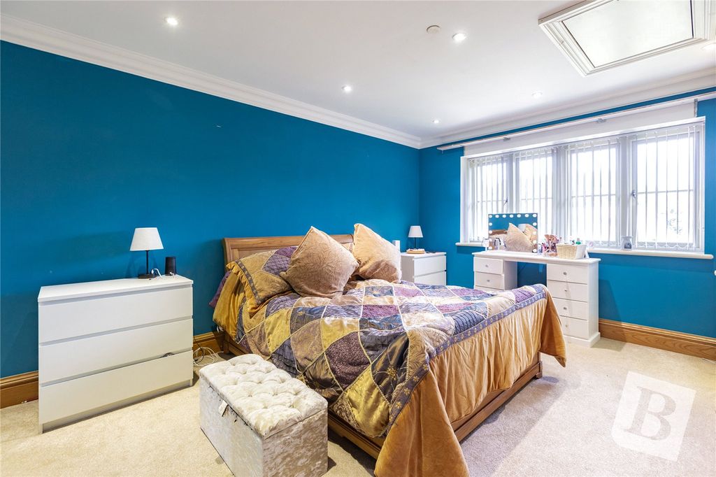 Additional image 4 of 5 bed detached house for saleSt. Marys Lane, Upminster RM14