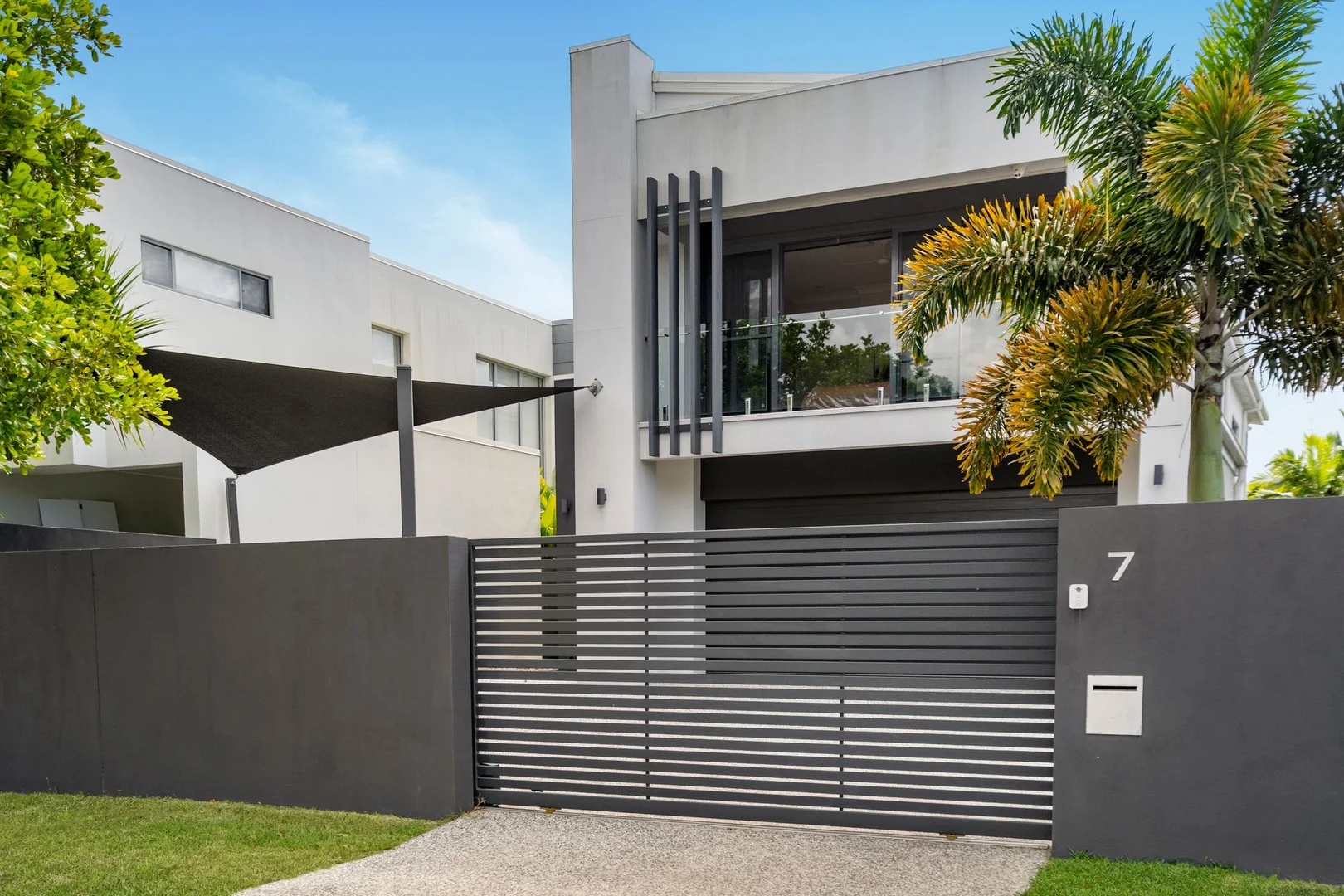 Additional image 7 of 7 North View Street, Hope Island QLD 4212