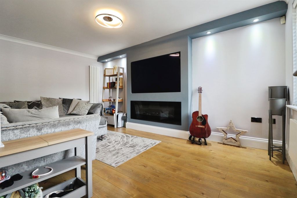 Additional image 8 of 4 bed detached house for saleWillowbrook Gardens, St. Mellons, Cardiff CF3