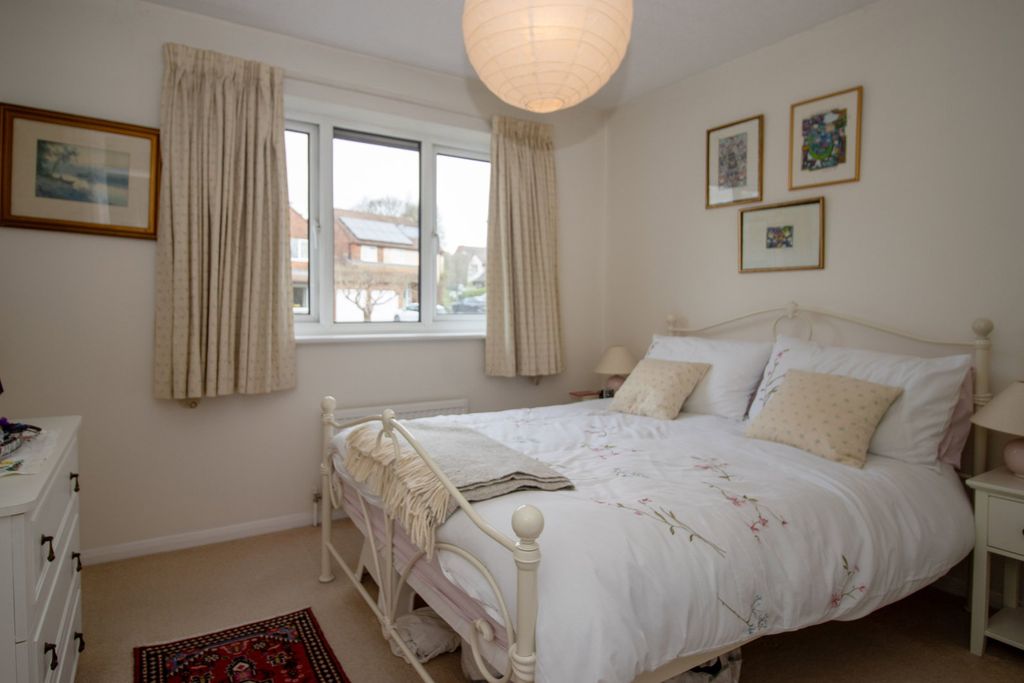 Additional image 8 of 4 bed detached house for saleOrchard Close, Alresford SO24