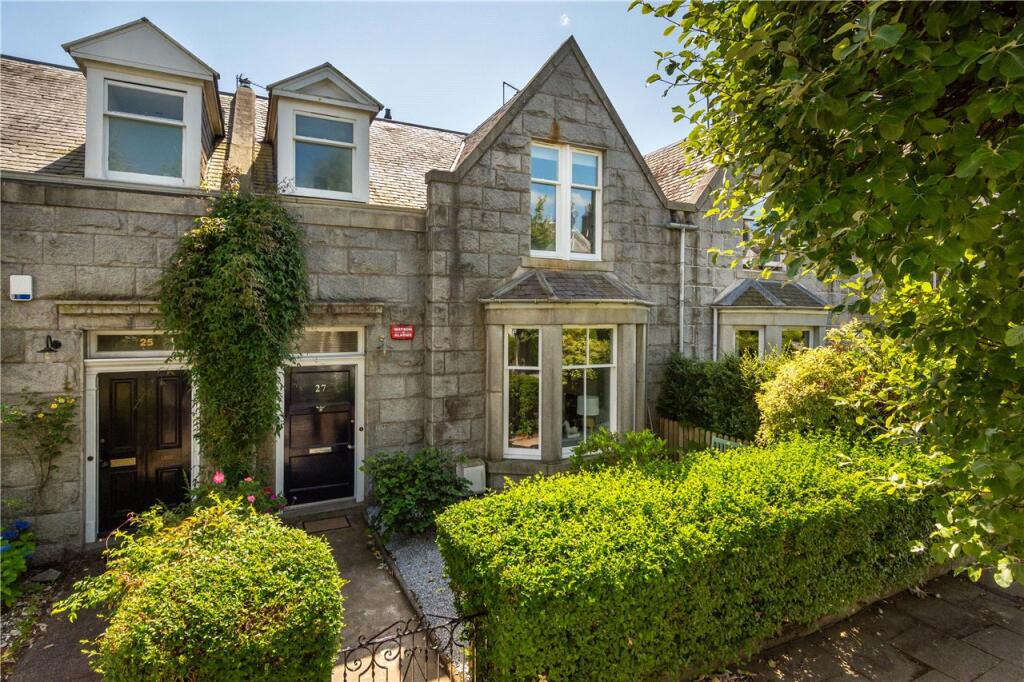 27 Carlton Place, Aberdeen, AB15