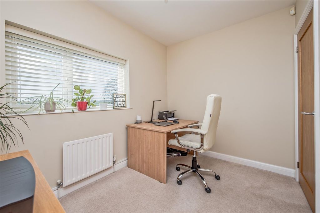 Additional image 30 of 4 bed detached house for saleGreenhill Lane, Wortley, Leeds LS12