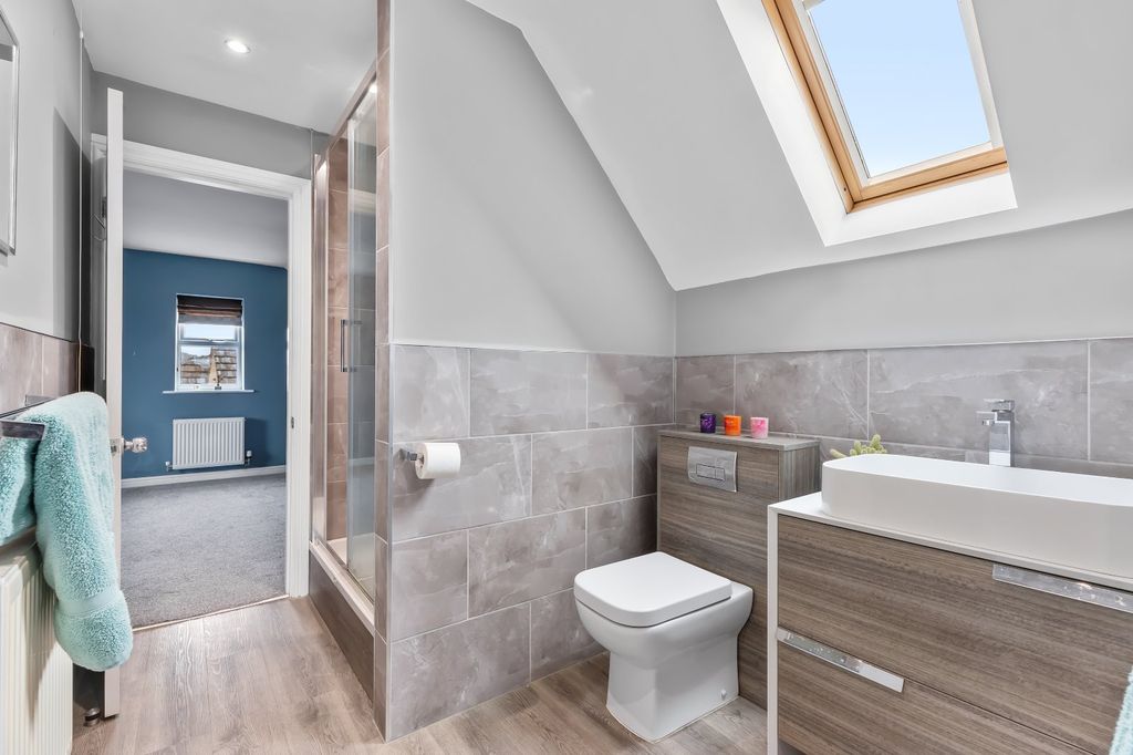 Additional image 37 of 6 bed detached house for saleAgincourt Drive, Bingley, West Yorkshire BD16