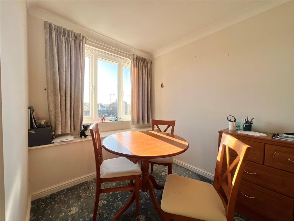 Additional image 8 of 1 bed flat for salePort Mill Court, Mills Way, Barnstaple EX31