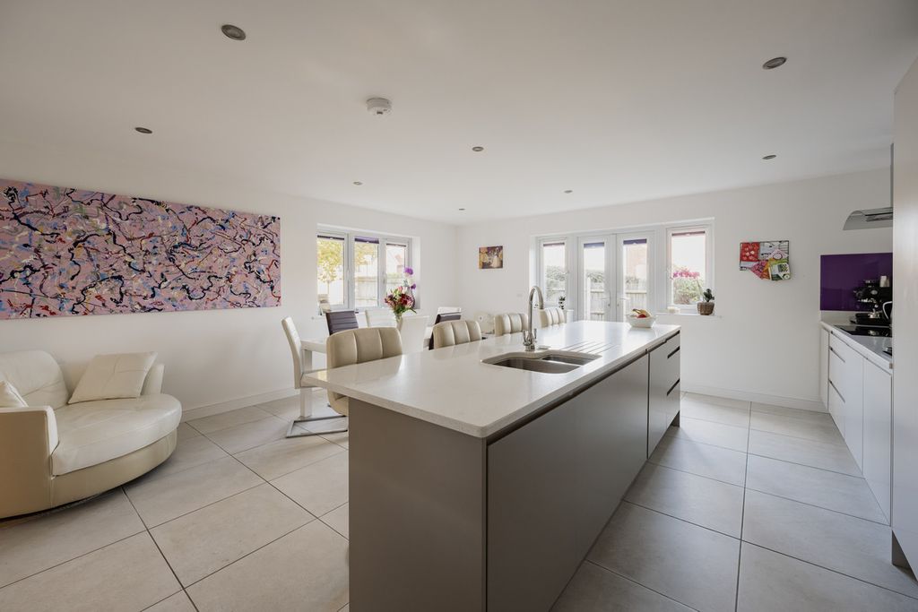 Additional image 8 of 4 bed detached house for saleKenan Drive, Attleborough NR17
