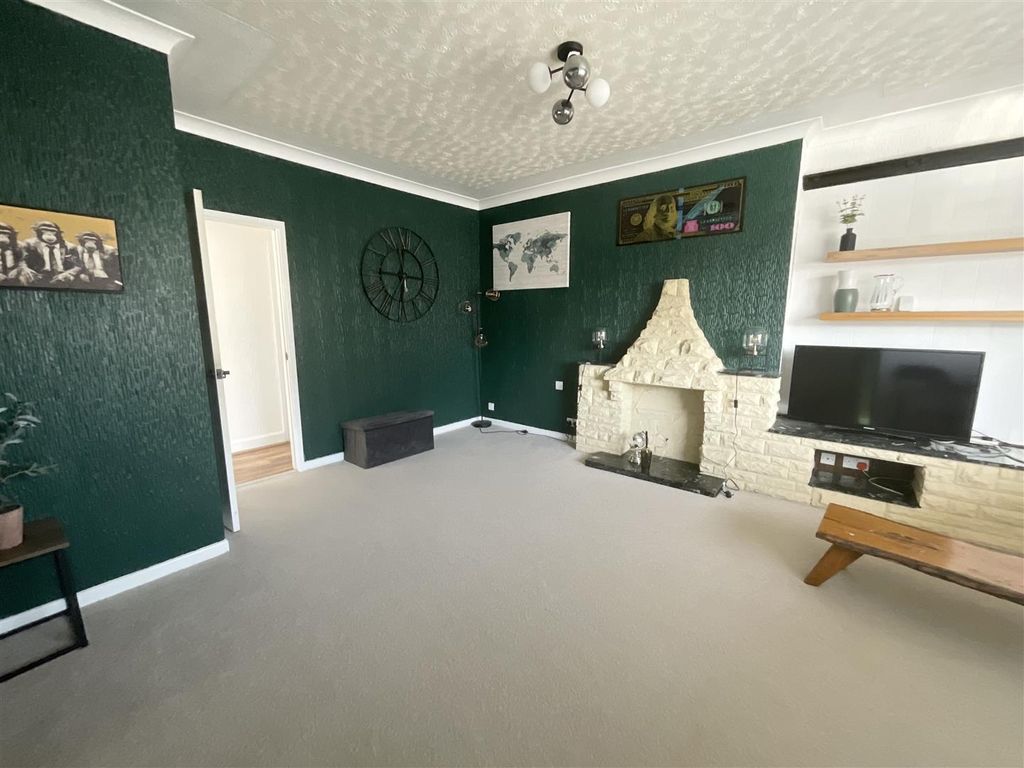 Additional image 4 of 2 bed flat for saleHigh Street, Llanelli SA15