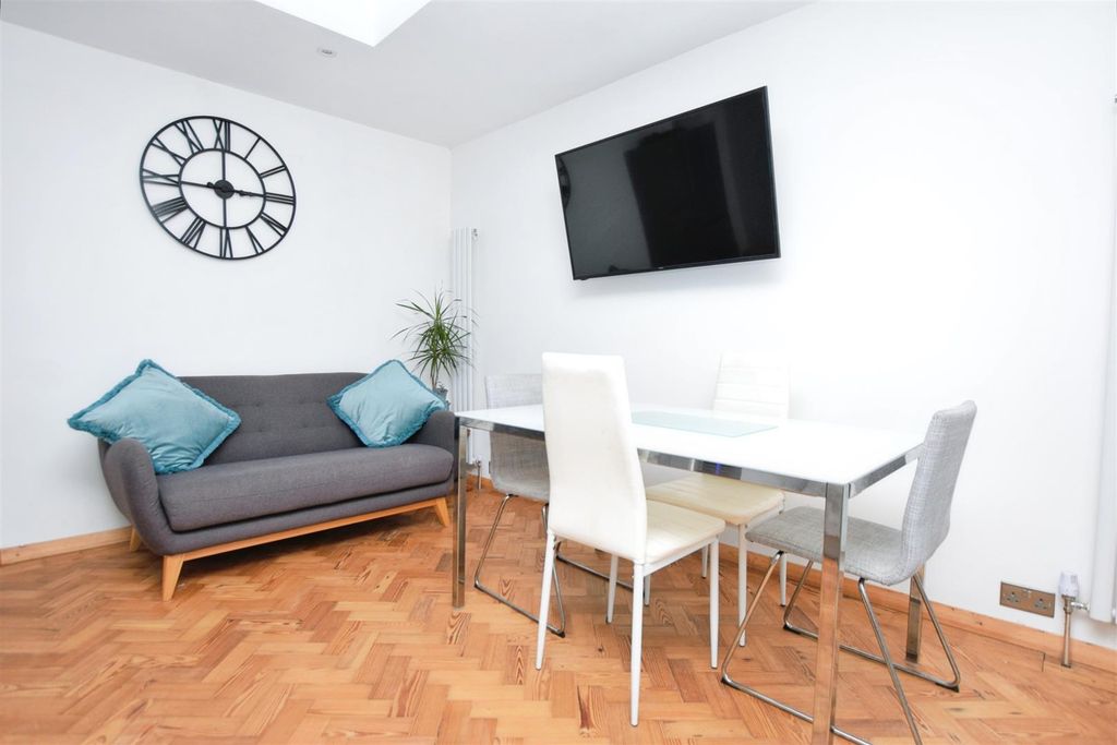 Additional image 3 of 2 bed detached bungalow for saleSunningdale, Abergele LL22