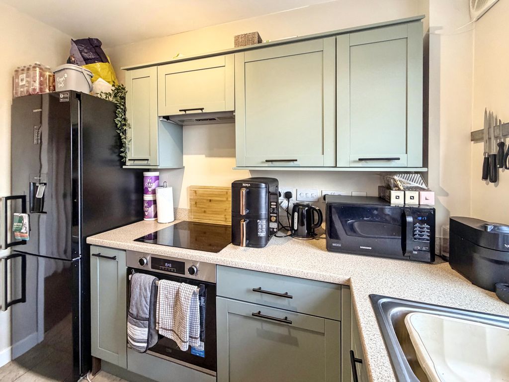 Additional image 9 of 2 bed flat for saleMallard Ings, Louth LN11